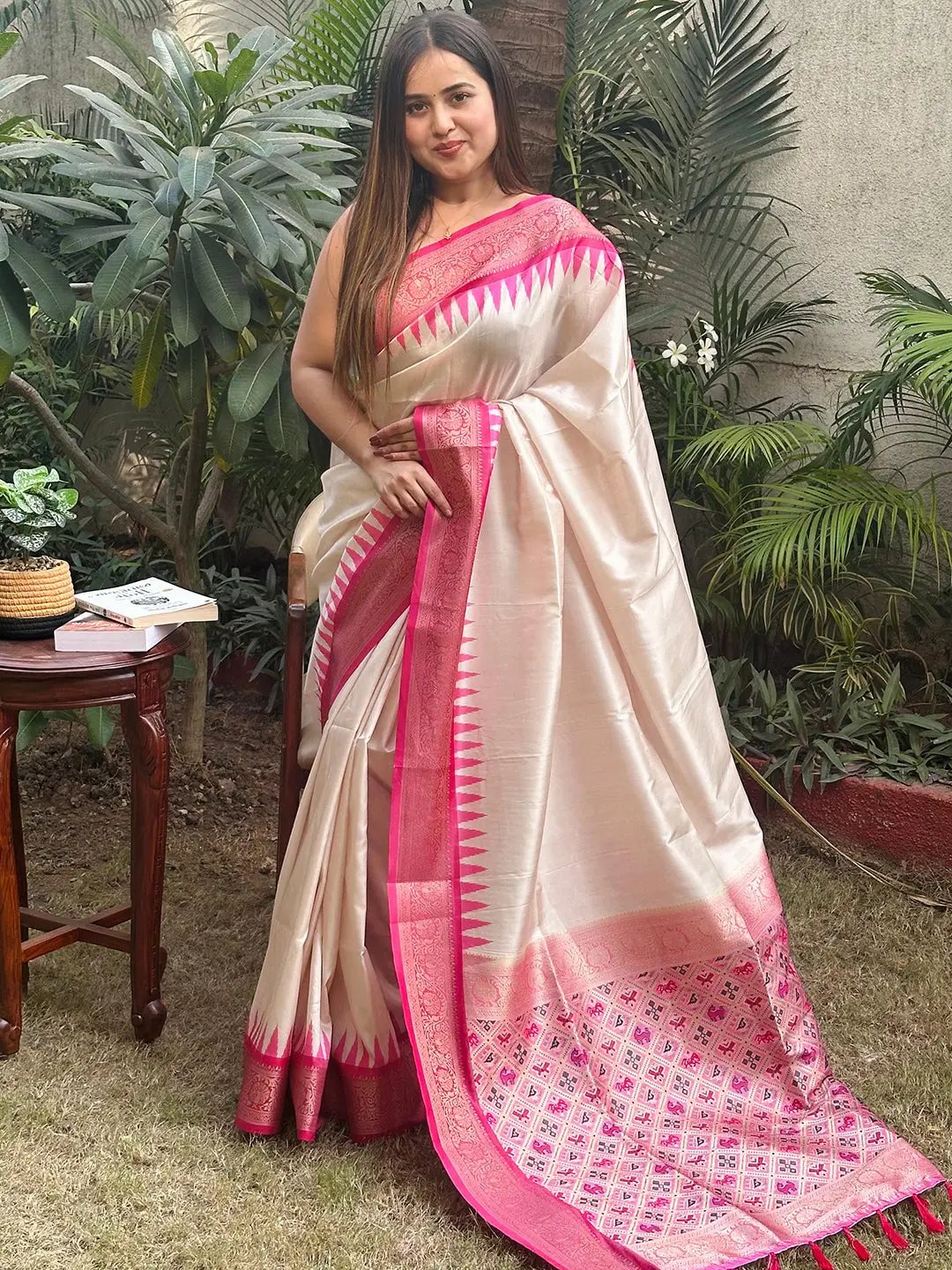 Pure Banarasi Soft Silk With Patola Pallu on Saree
