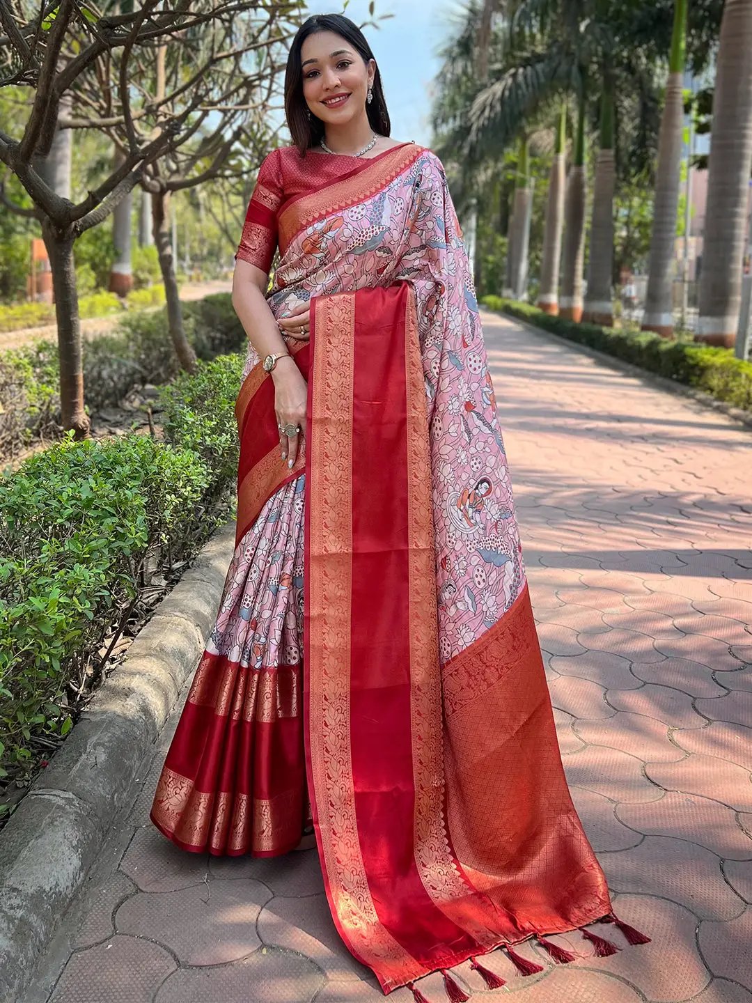 Pink Colour Double Border Chex Weaving Banarasi Soft Silk Saree