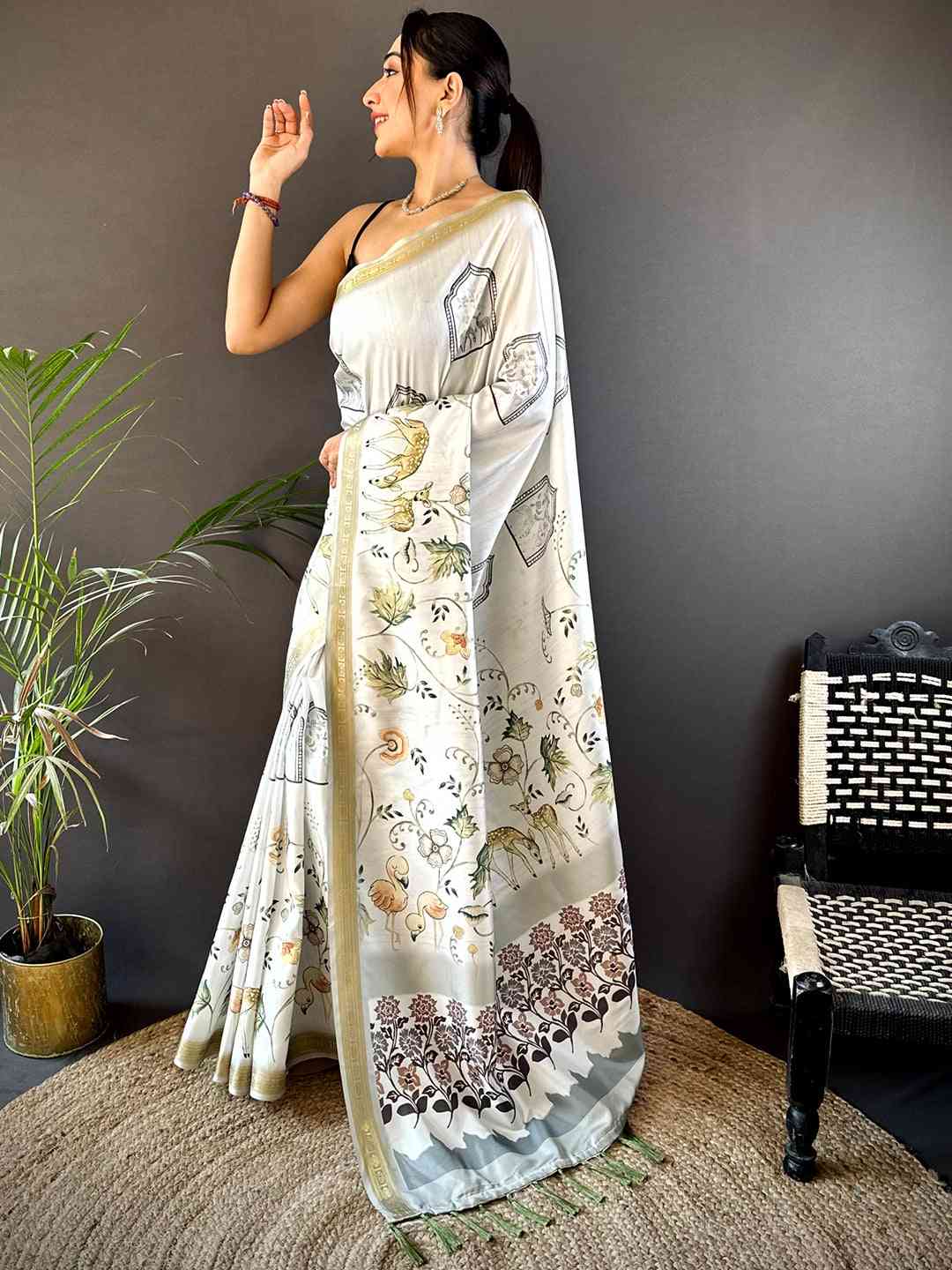 Green Forest Phulkari Kalamkari Print Saree by My Store