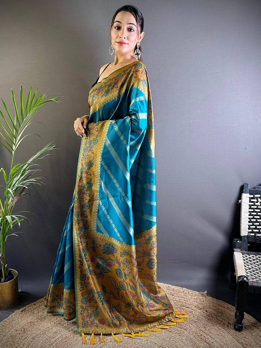 Rama Gold Zari And Kalamkari Print Saree by My Store