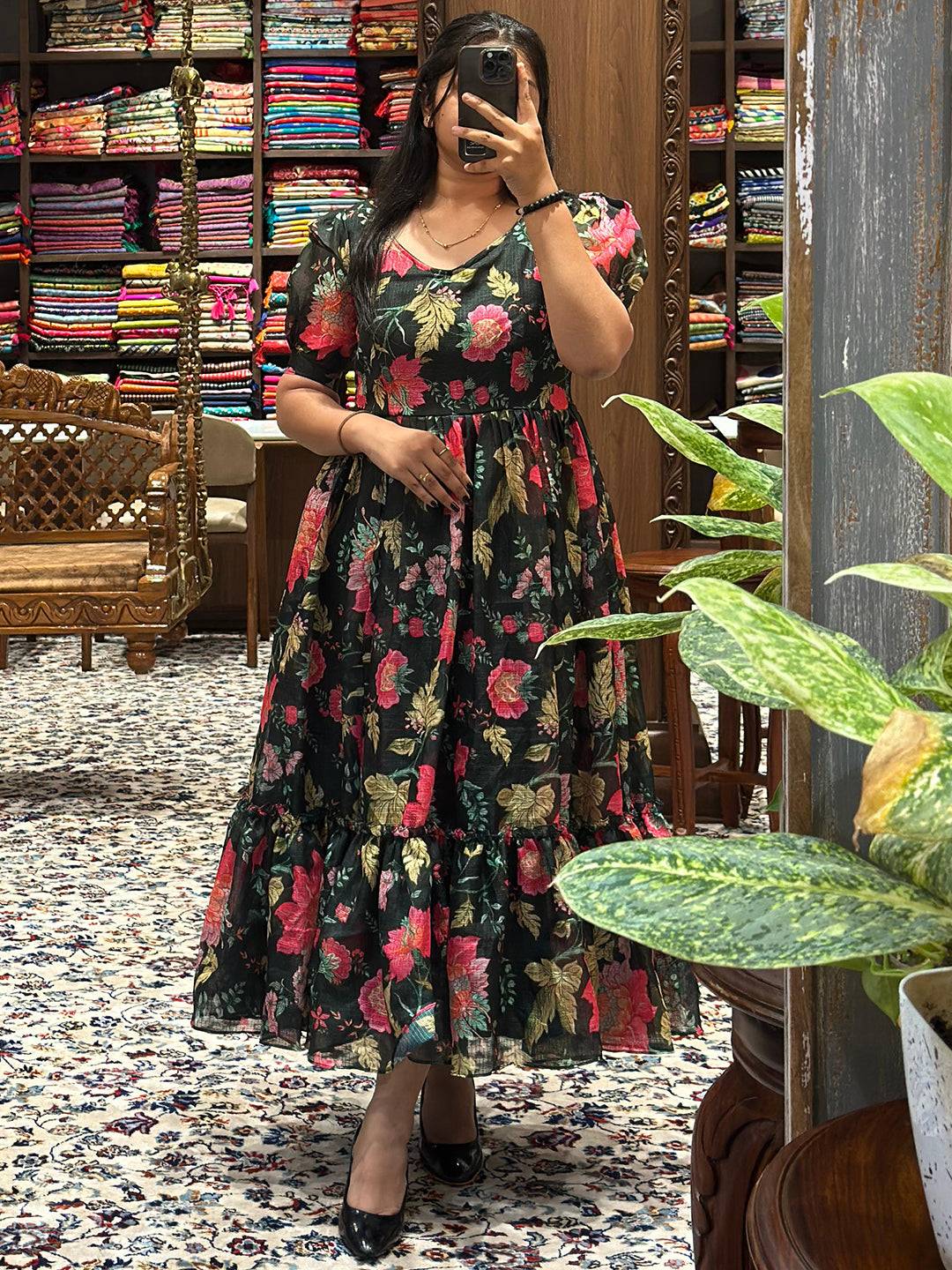 Revan Black Floral Print Midi Dress by My Store