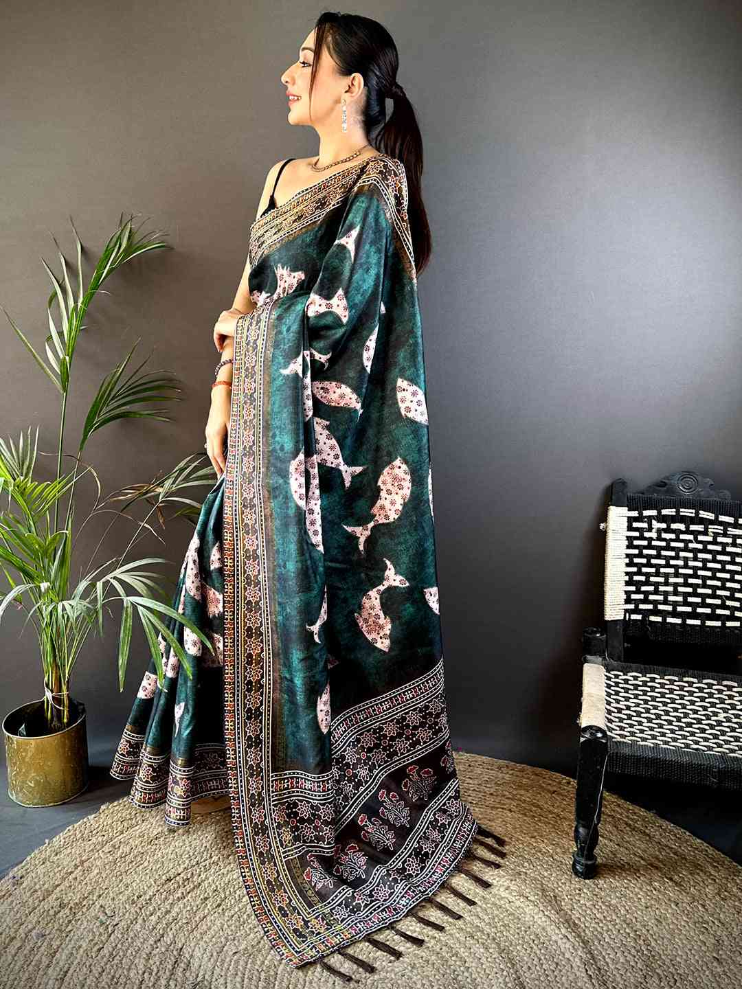 Dark Green Soft Silk Fish Kalamkari Saree by My Store
