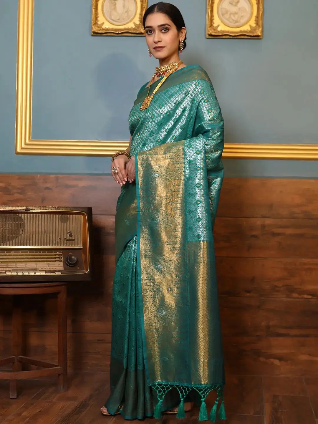 Kanjivaram Silk Saree With Zari Work by My Store