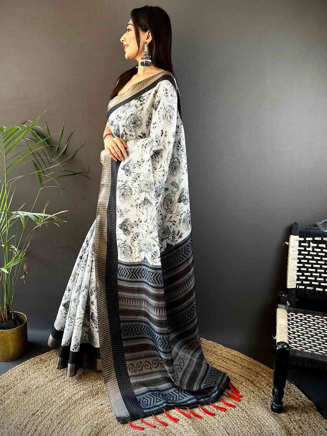 Elegant Black Check Floral Tissue Chanderi Saree by My Store