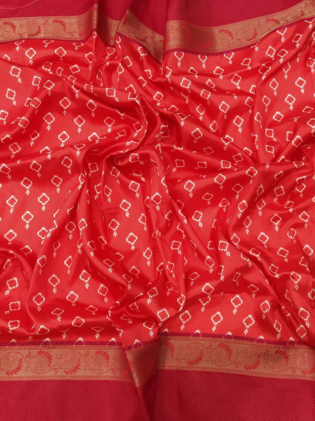 Attractive Black Gadwal Border Pochampally Print Saree