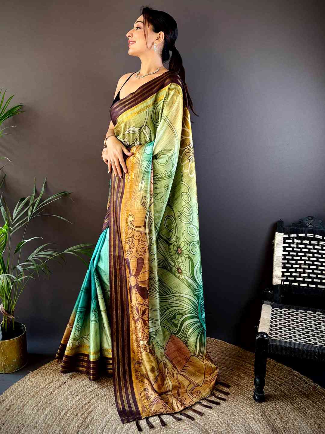 Light Green Soft Silk Abstract Geometric Saree by My Store