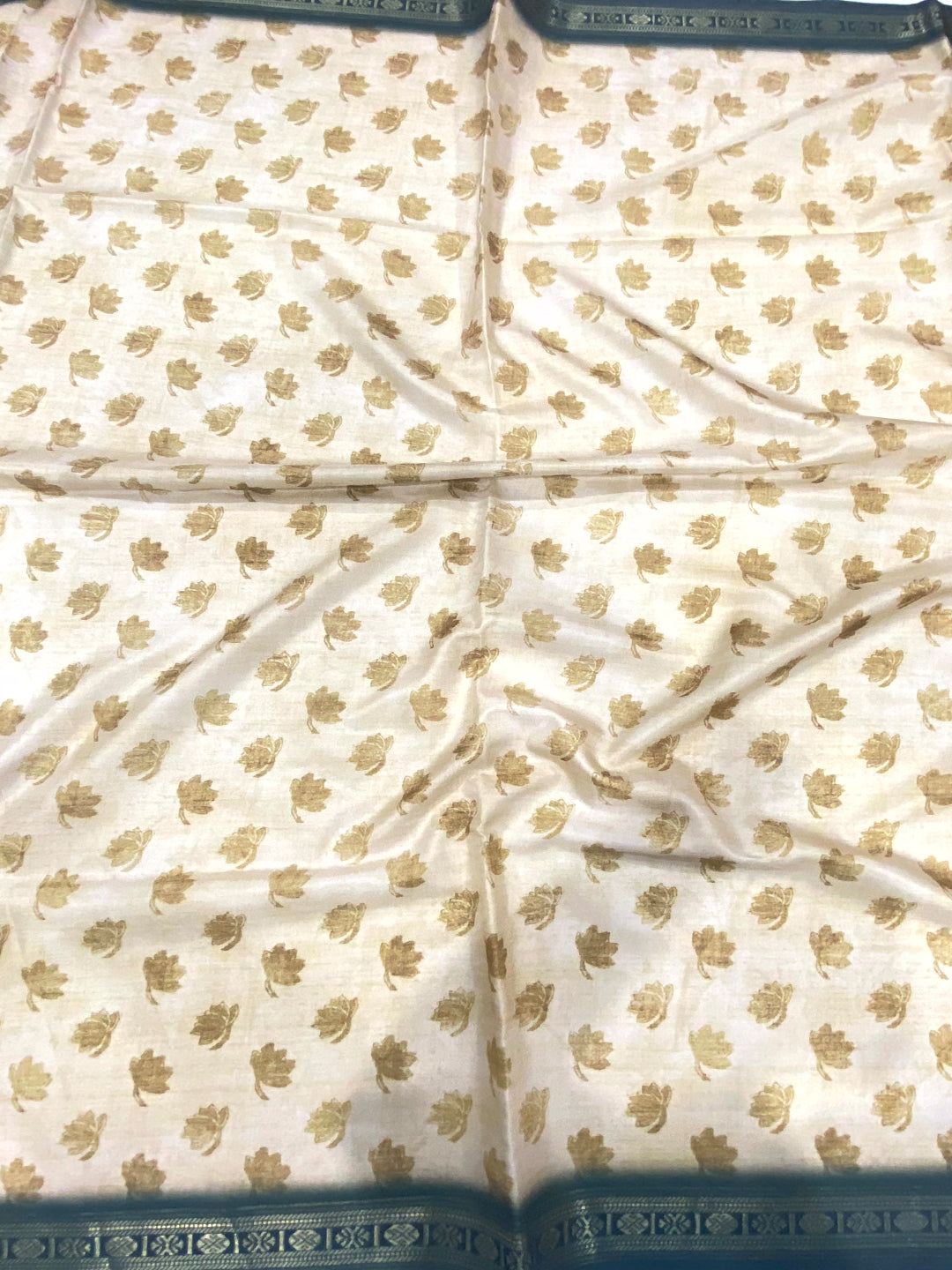 Cream Soft Silk Freehand Kalamkari Print Saree