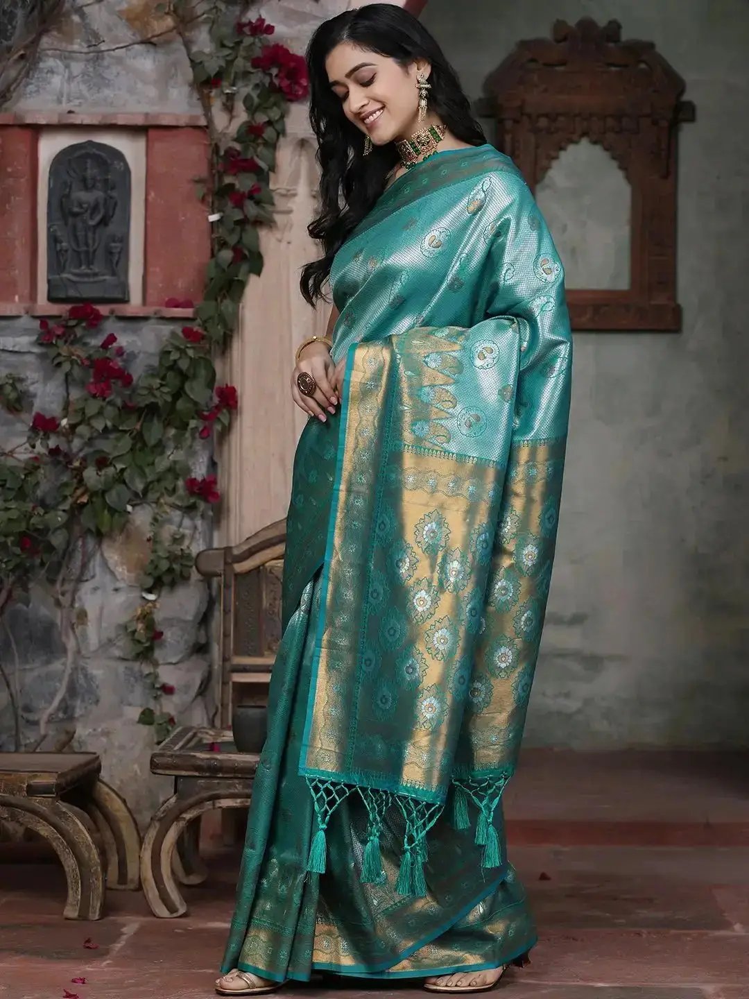 Kanjivaram Silk Saree With Zari Work by My Store