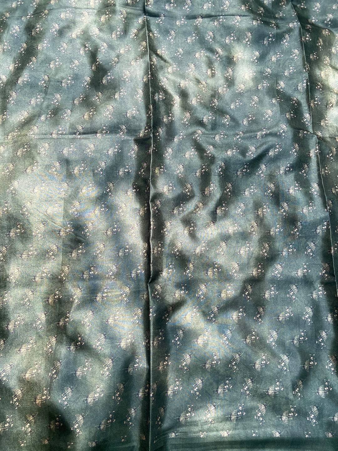 Green Colour Tussar Silk Saree With Batik and Kalamkari Print Border by My Store