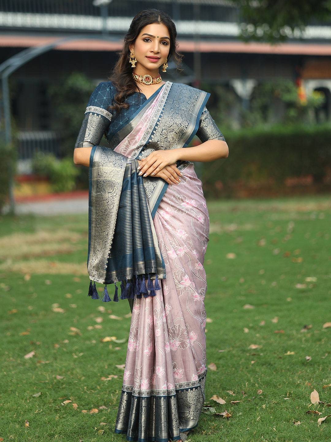 Light Purple Colour Batik Pen kalamkari Saree With Zari Weaving Pallu - Luxe by My Store