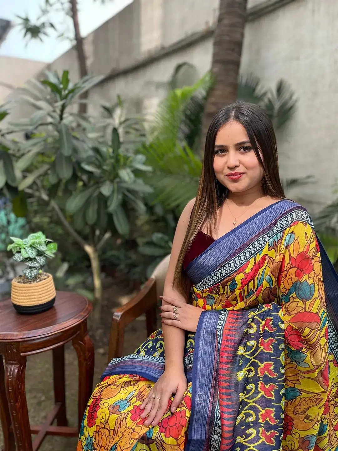 Floral Ikkat Printed Party Wear Saree by My Store