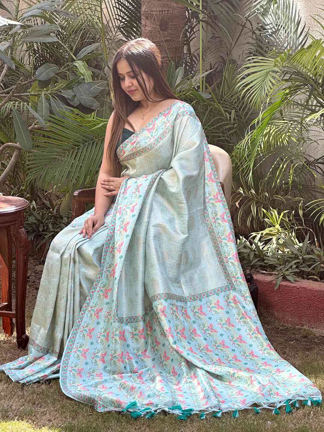 Self Zari Kanjivaram Weaving With Butterfly Printed Saree by My Store