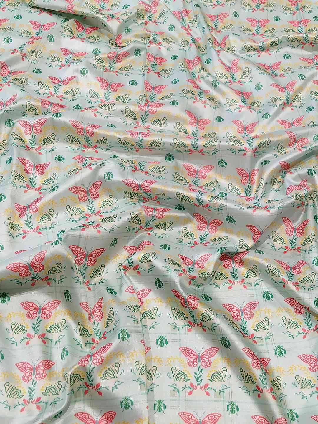 Self Zari Kanjivaram Weaving With Butterfly Printed Saree by My Store