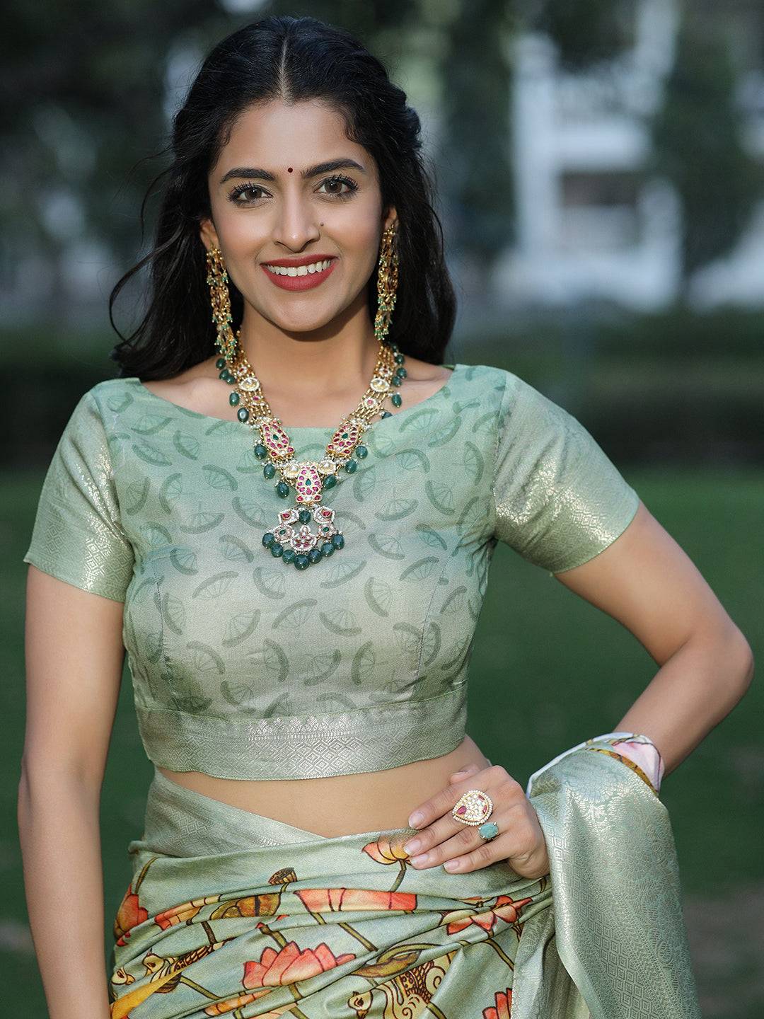 Pista Pure Viscose Dola Silk Saree With Pichwai And Mughal Print - Luxe by My Store