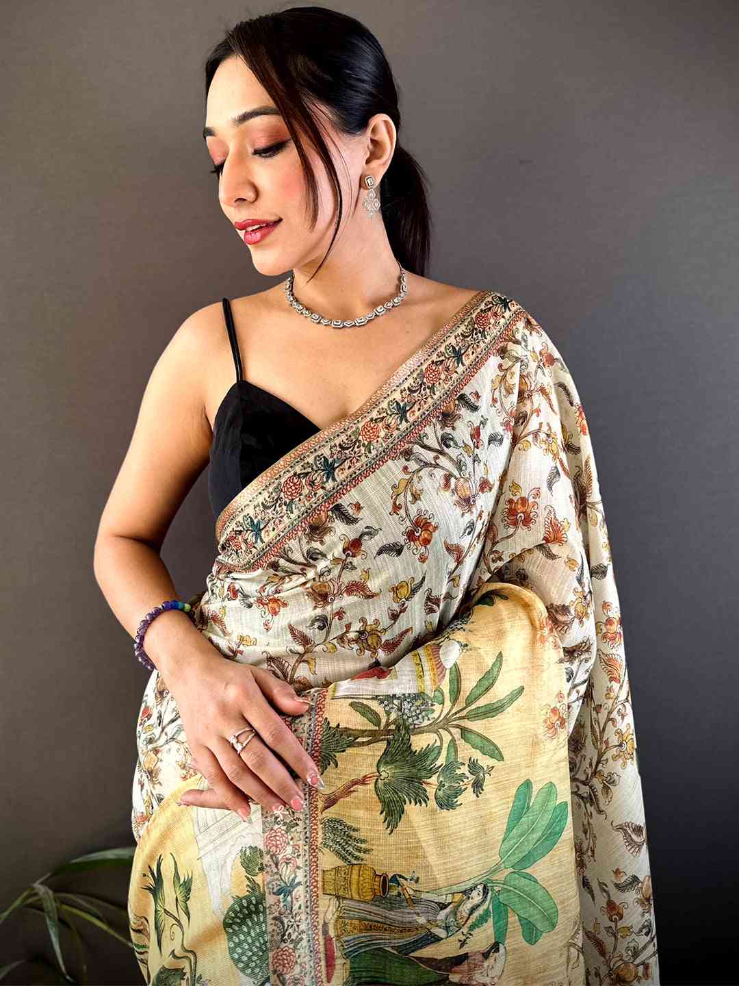 Off White Tussar Pashmina Kalamkari Saree by My Store