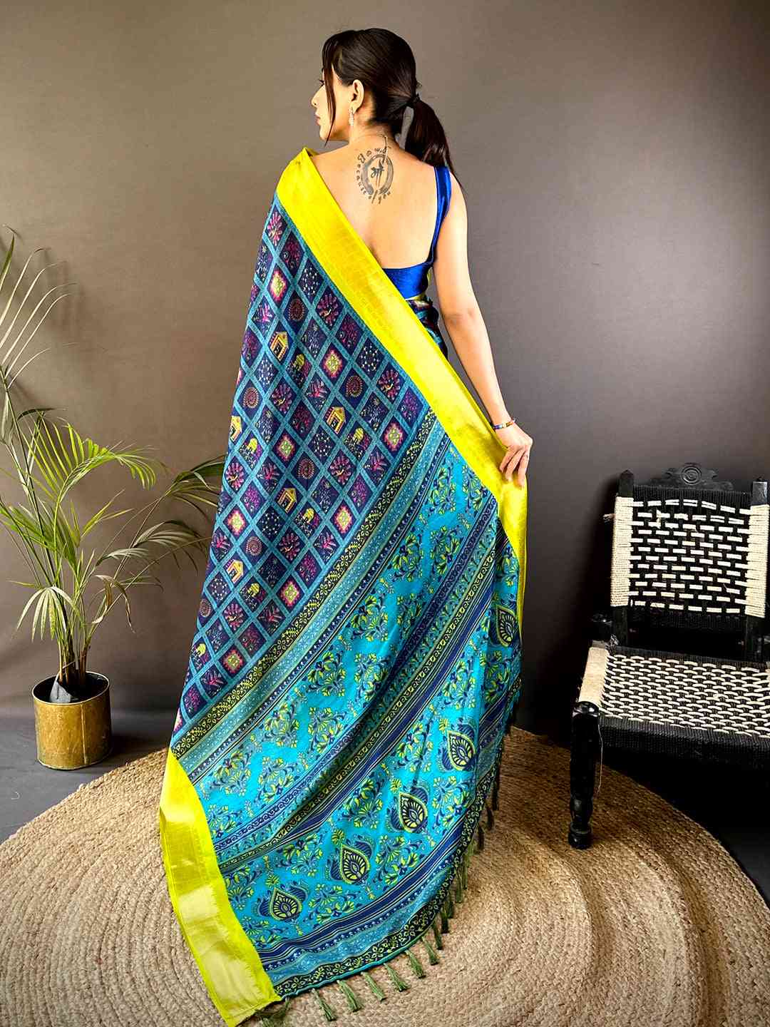 Navy Soft Silk Kalamkari Check Floral Print Saree by My Store