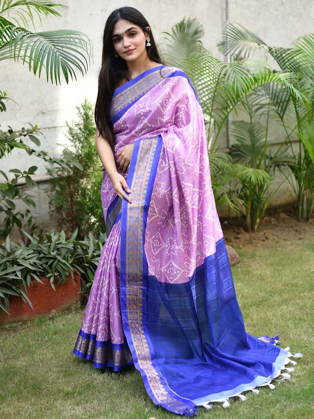 Fine Crafted Soft Silk Bandhej Print Saree