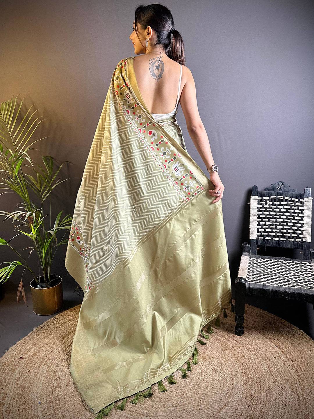 Olive Zig Zag Kalamkari Kanchi Silk Saree by My Store
