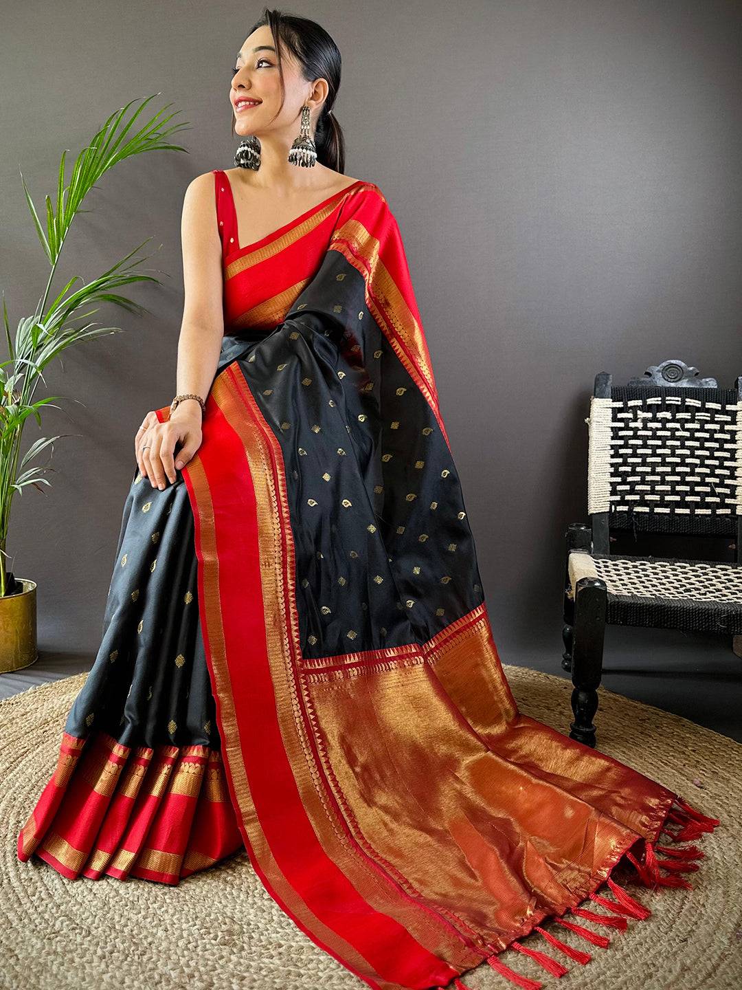 Premium Black Kanchi Rettepetta Sarees by My Store
