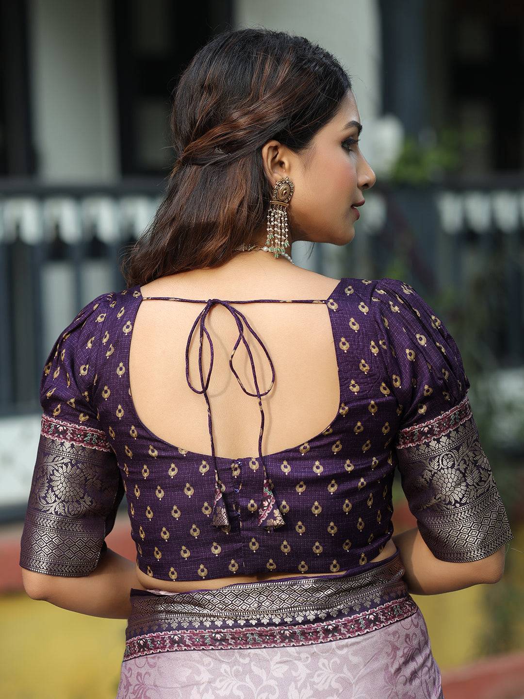 Pure Viscose Dola Silk Saree With Zari Weaving Pallu In Light Purple Colour - Luxe by My Store