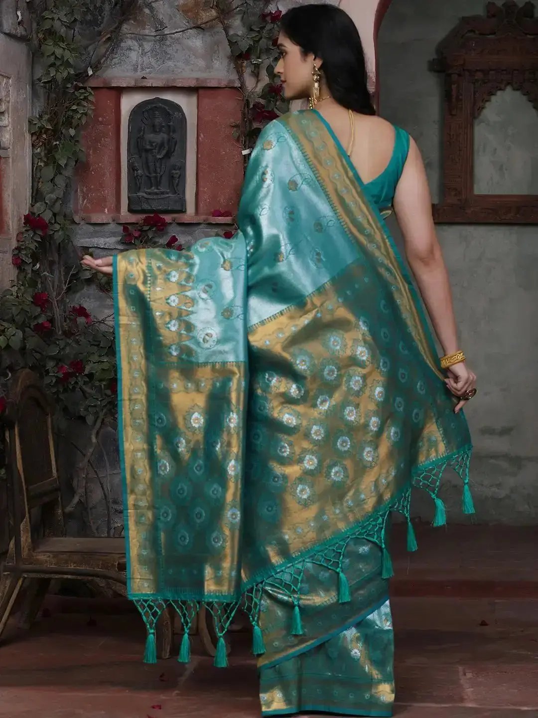 Kanjivaram Silk Saree With Zari Work by My Store