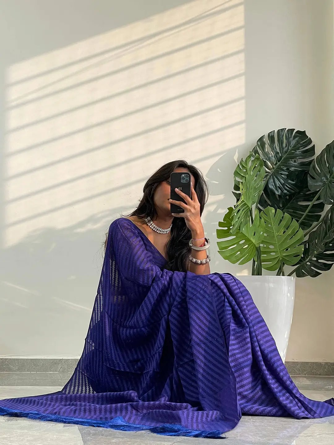 Soft Pure Georgette Saree With Thread Weaving Print by My Store