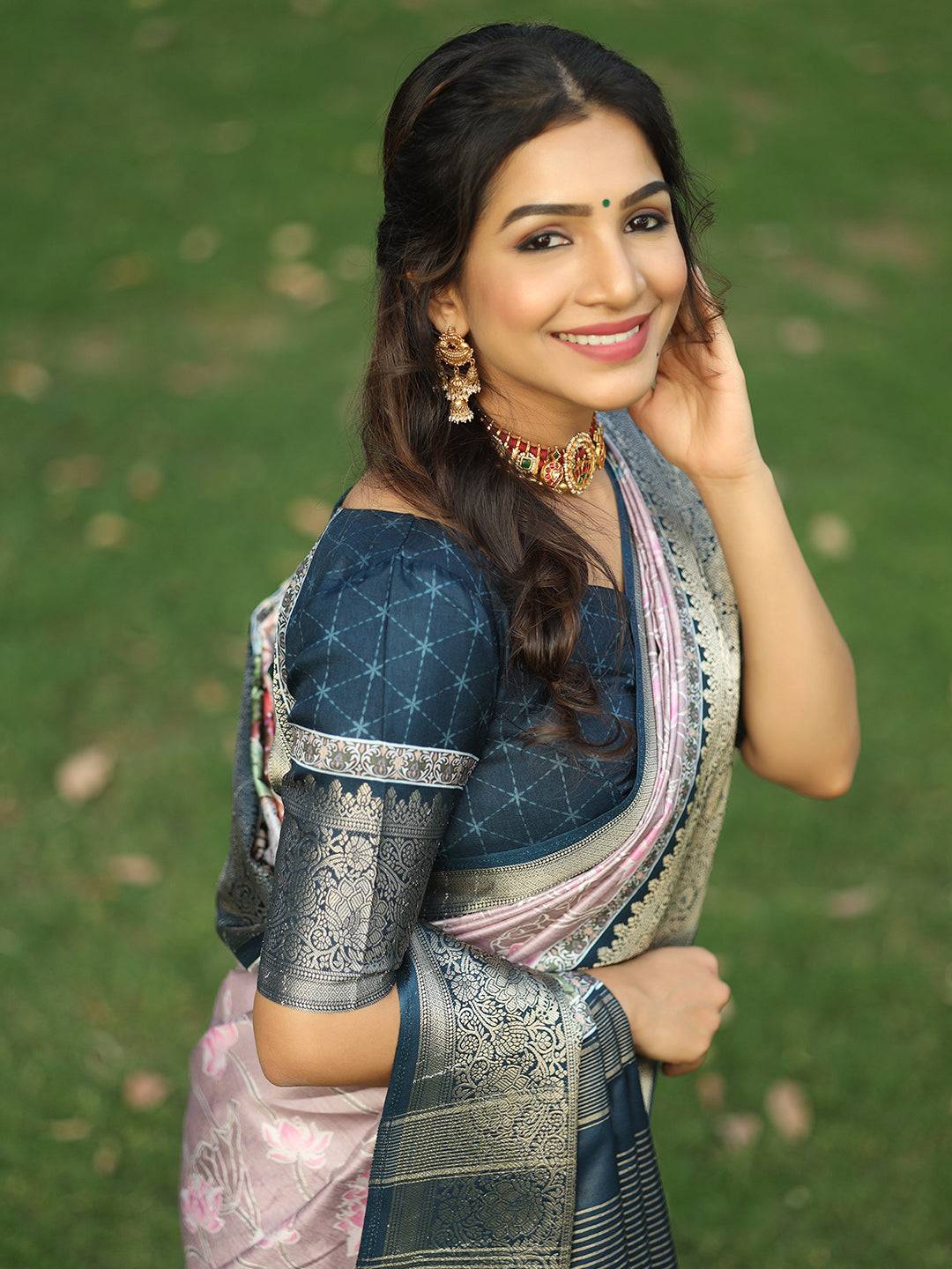 Light Purple Colour Batik Pen kalamkari Saree With Zari Weaving Pallu - Luxe by My Store