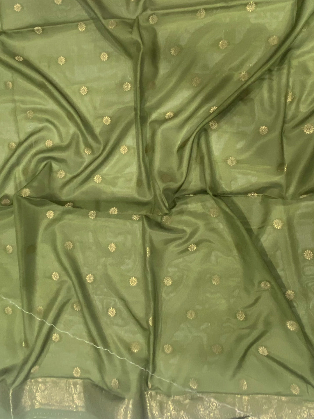 Pista Soft Crep Silk Ombre Print Saree by My Store