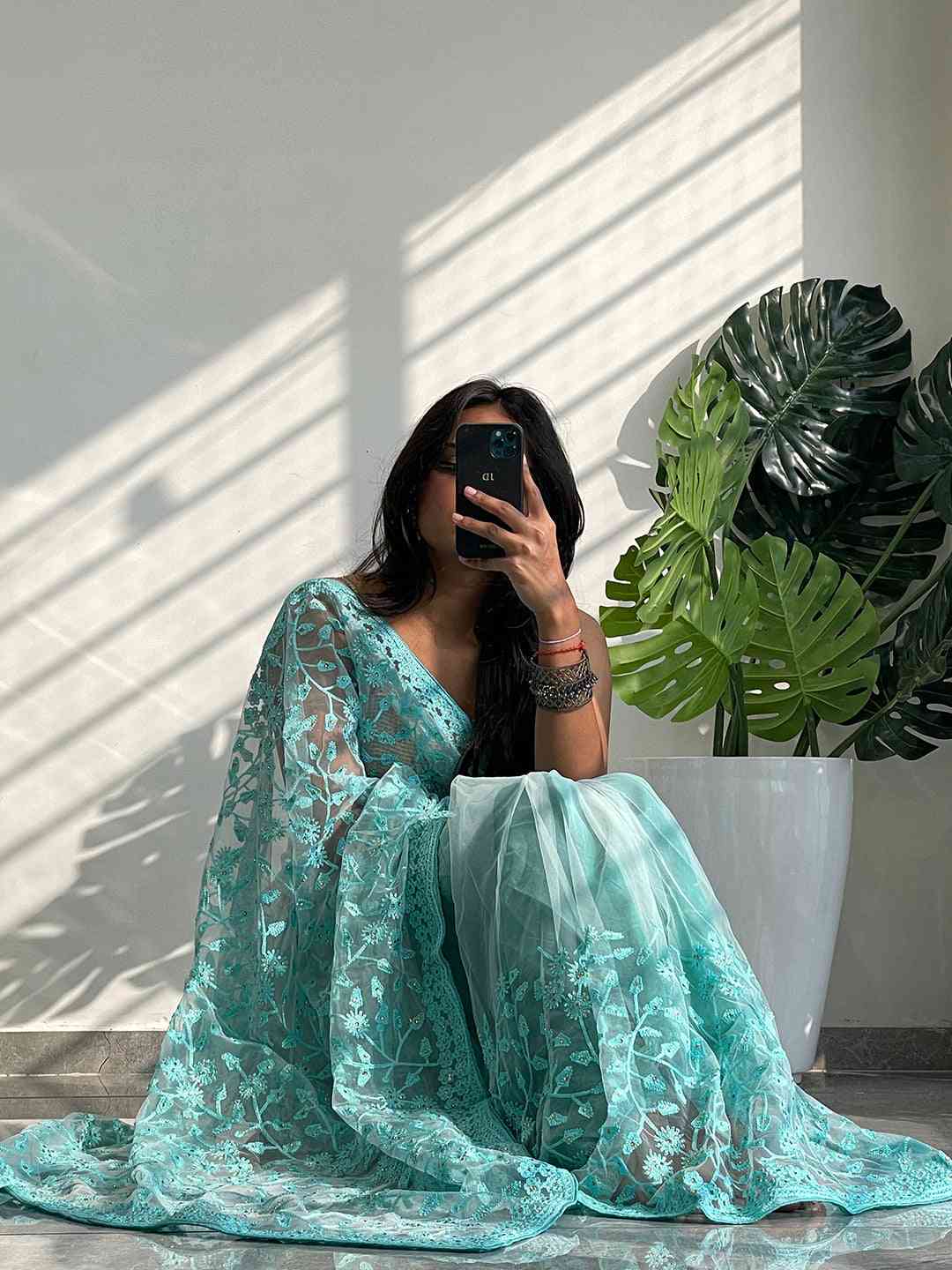 Elegant Saree Adorned with Ethnic Motifs, Intricate Threadwork, and Embellished Borders by My Store