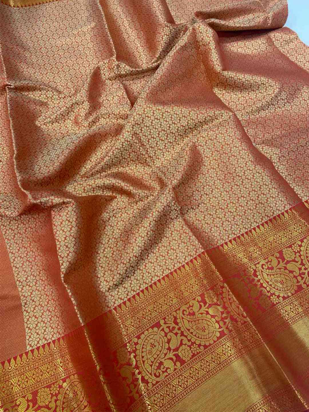 Exclusive Gold Zari One Grm Gold Kanjivaaram Pattu Silk Saree. by My Store