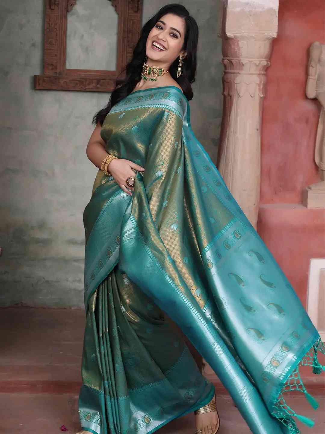 Kanjivaram Silk Saree With Zari Work by My Store