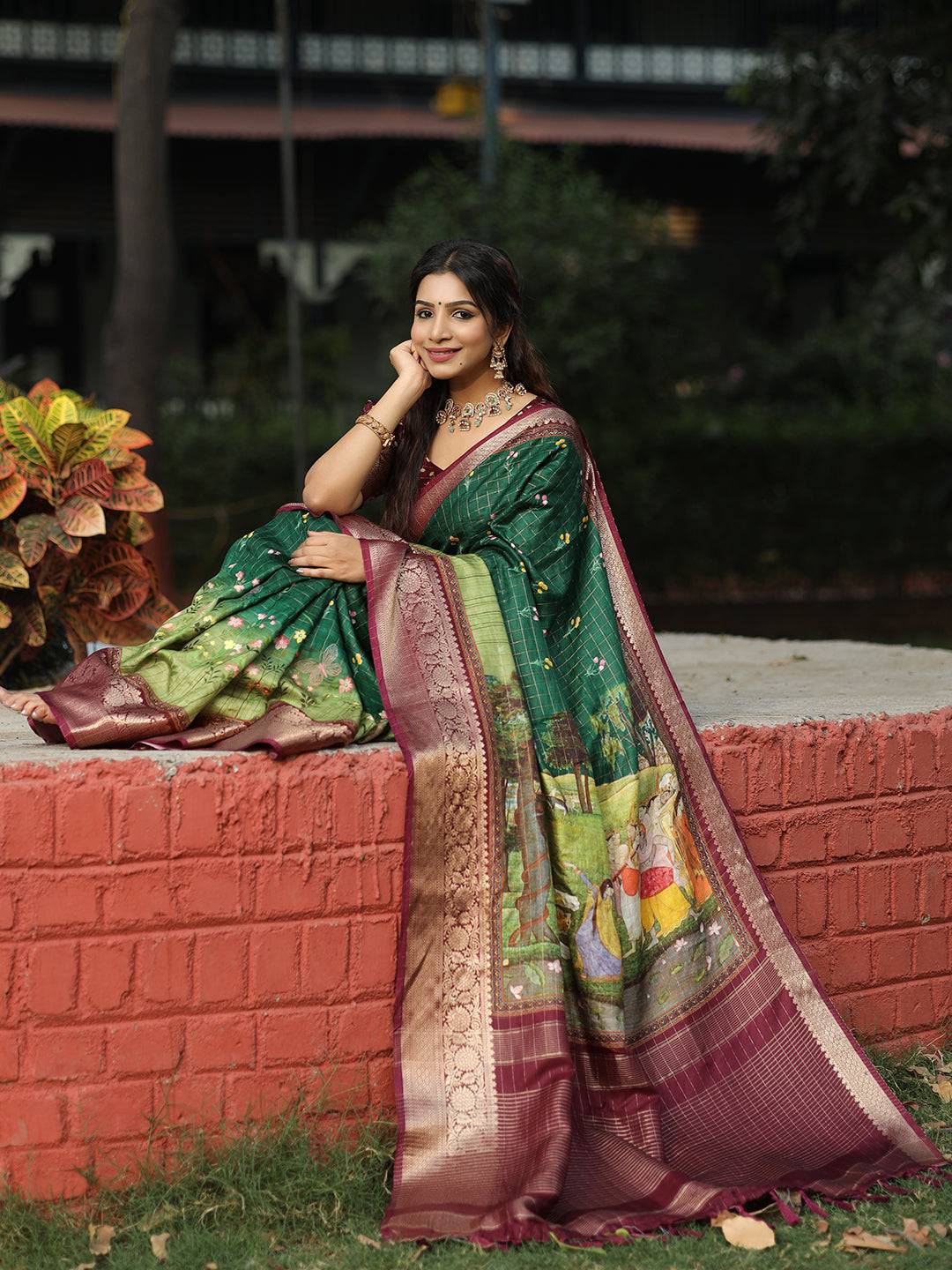 Bottle Green Colour Pure Viscose Dola Silk Saree With Mughal Motifs - Luxe by My Store