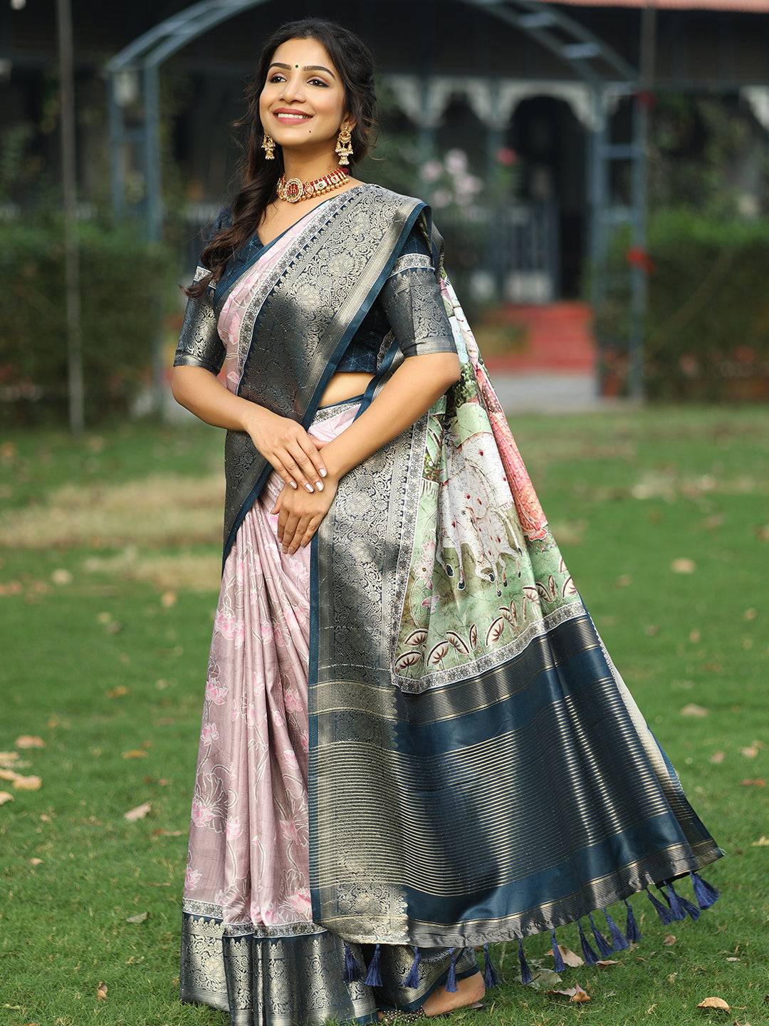 Light Purple Colour Batik Pen kalamkari Saree With Zari Weaving Pallu - Luxe by My Store