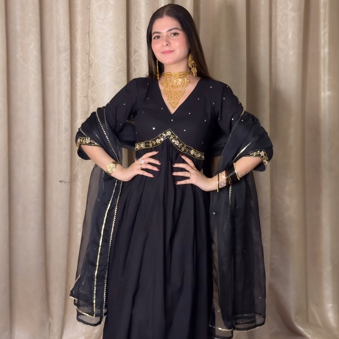 RAINA SUIT SET by My Store