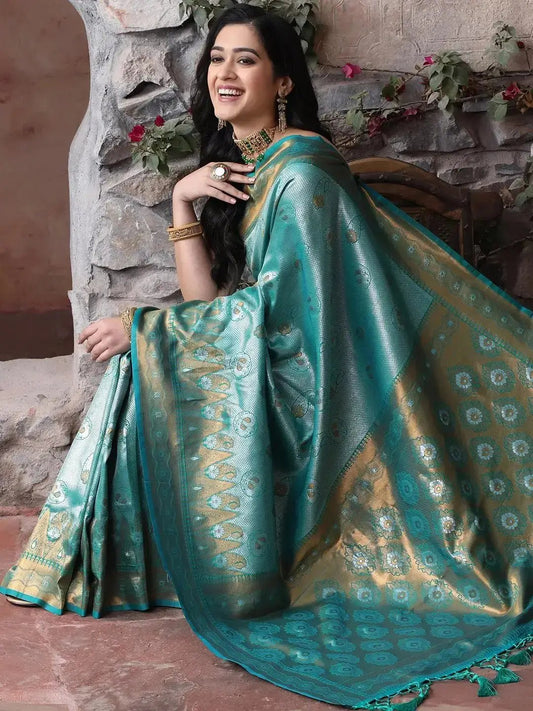Kanjivaram Silk Saree With Zari Work by My Store