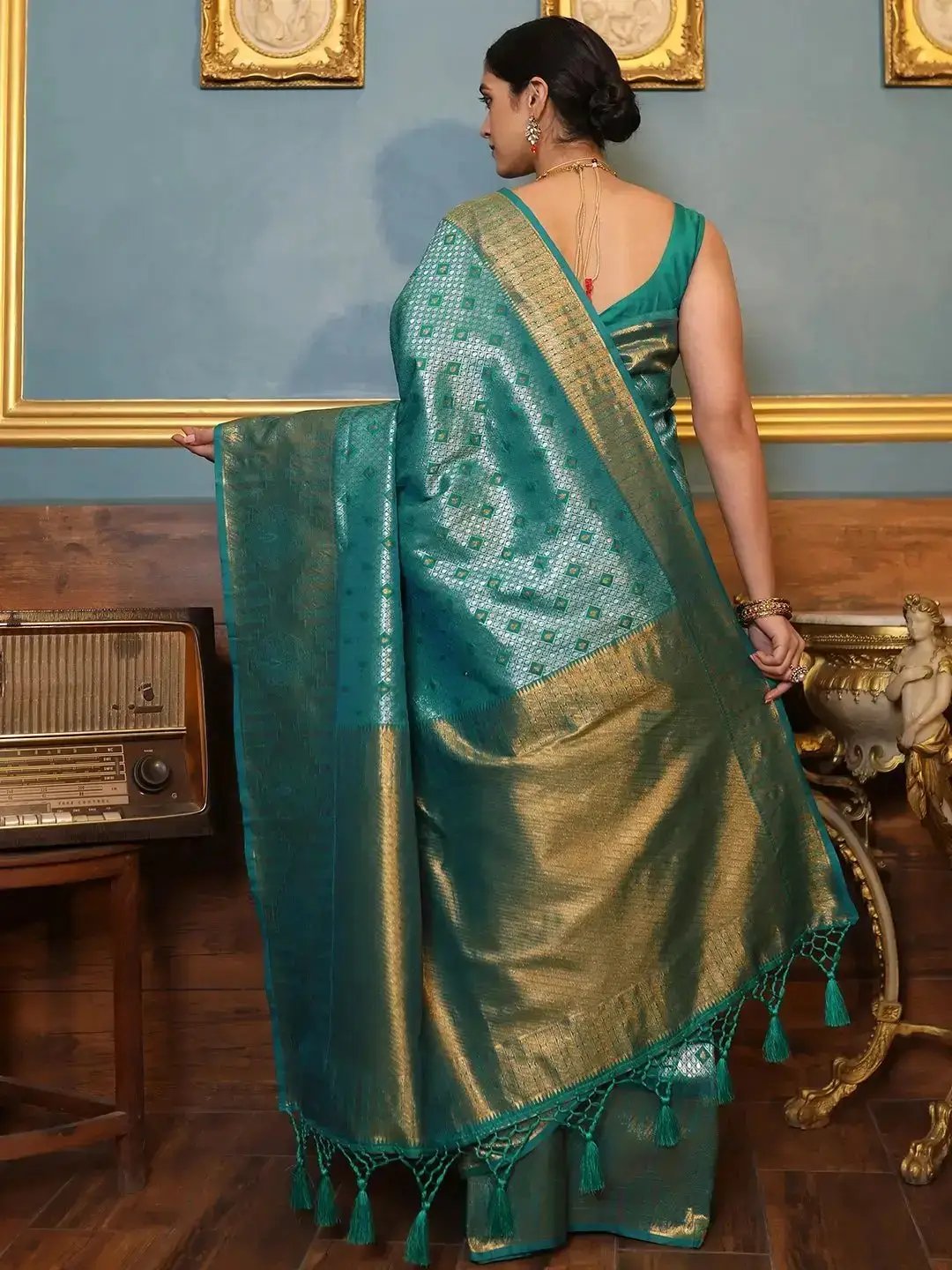 Kanjivaram Silk Saree With Zari Work by My Store