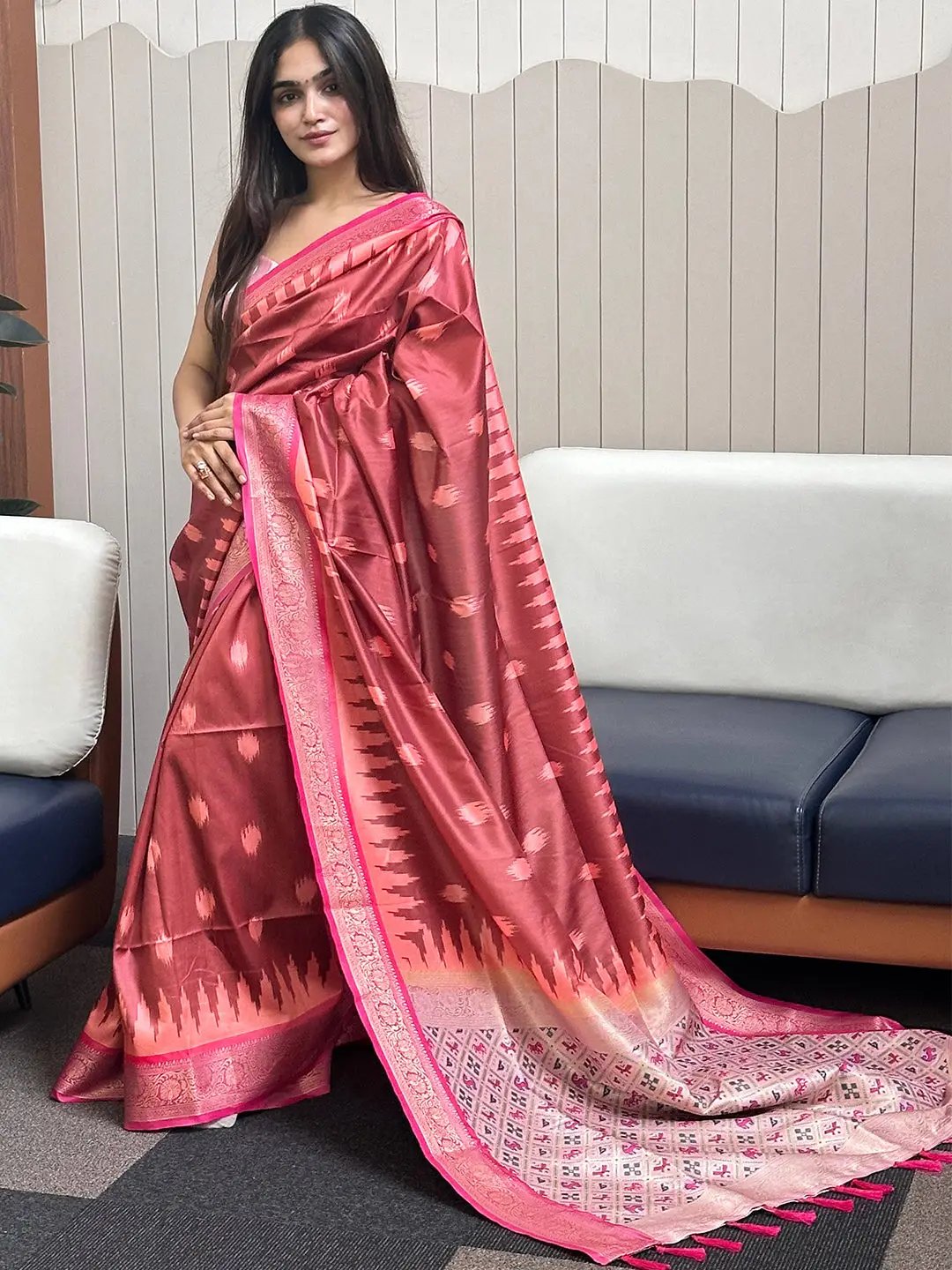Brown Soft Banarasi saree With Zari Patola Pallu. by My Store