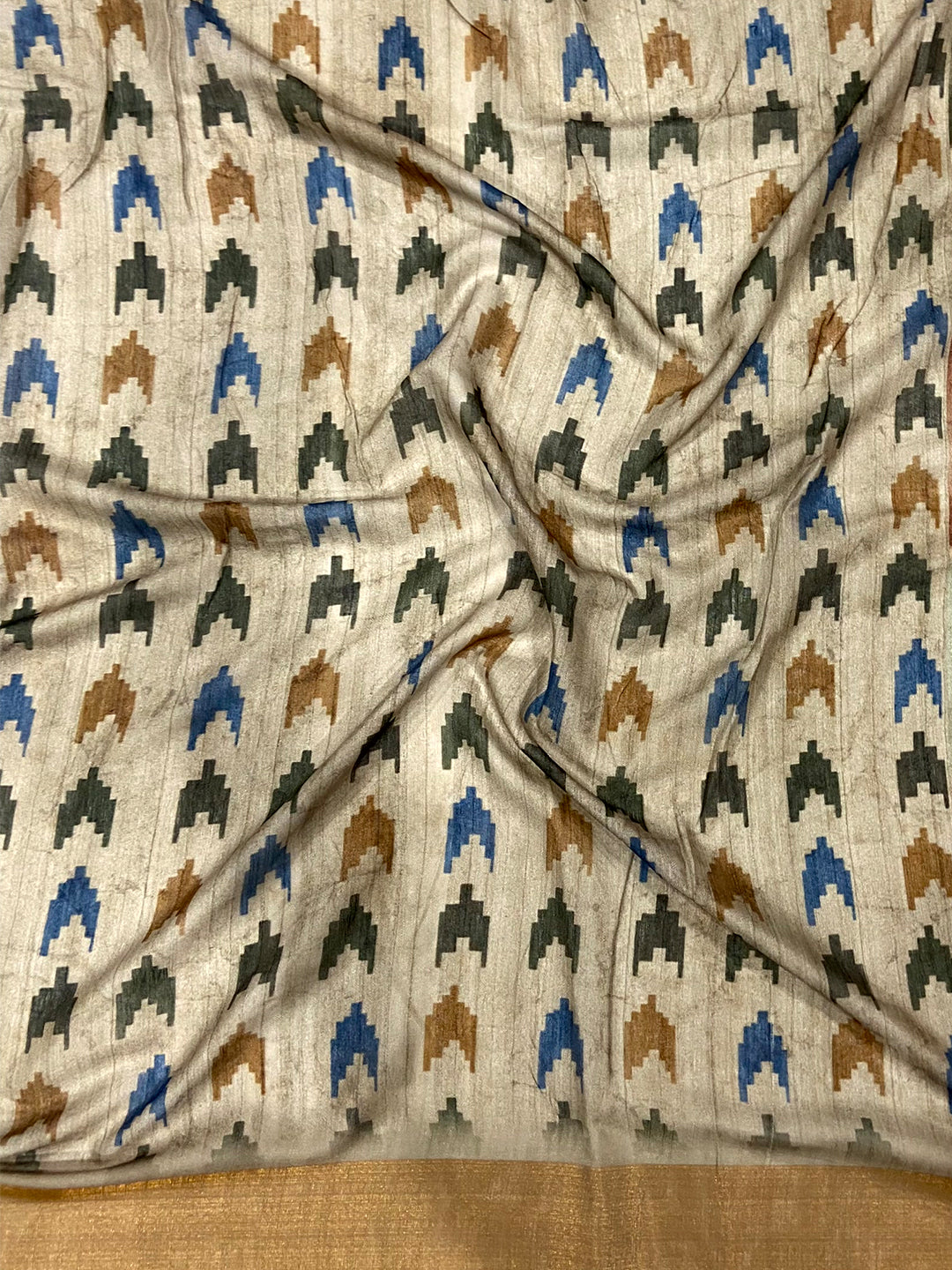 Ivory Geometric Kalamkari Linen Saree by My Store