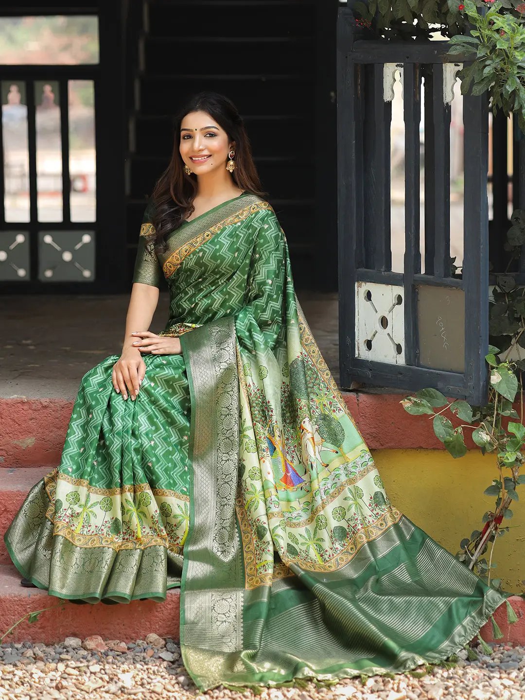 Green Colour Pure Viscose Dola Silk Saree with Pichwai Kalamkari Print - Luxe