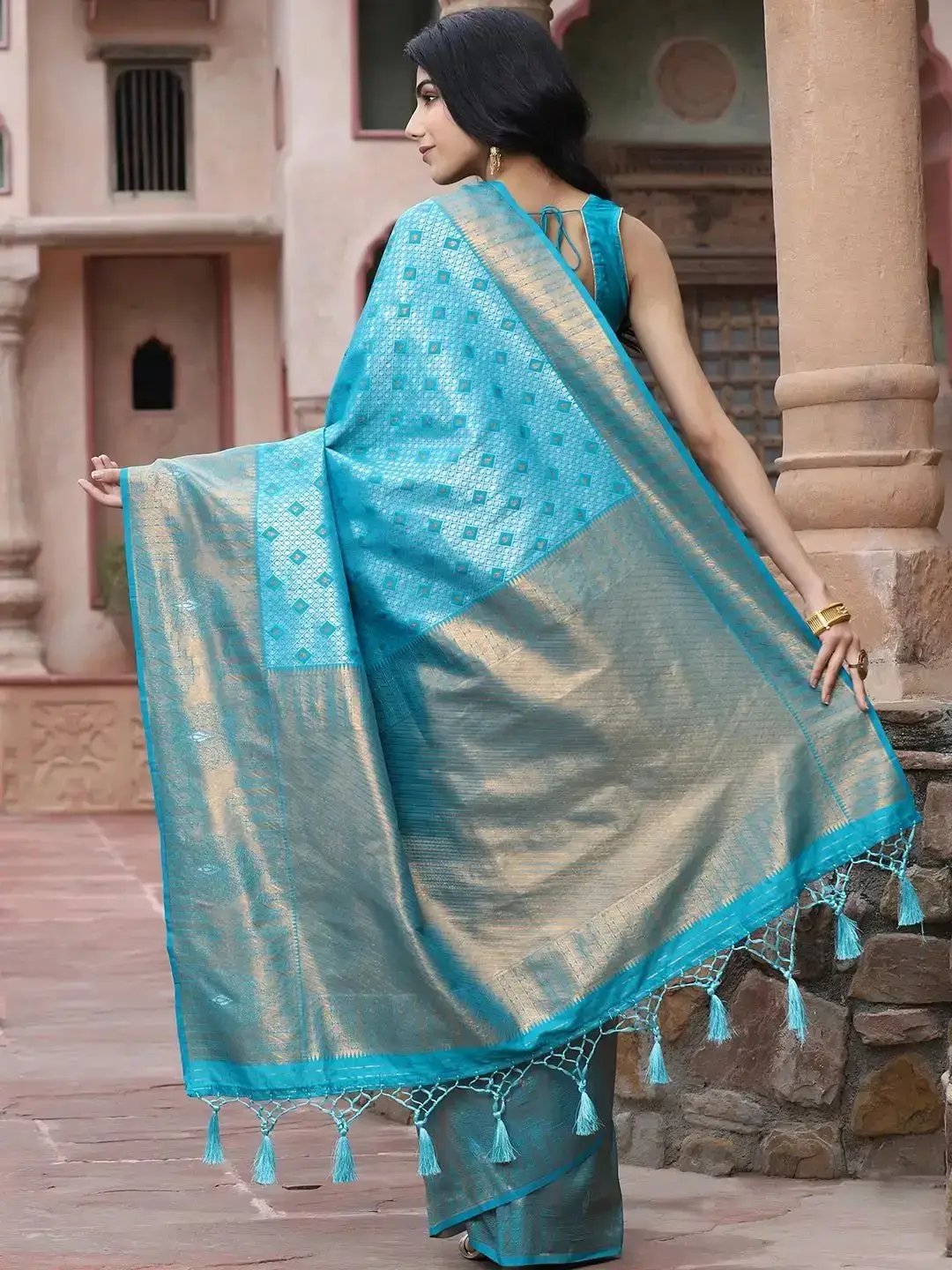 Kanjivaram Silk Saree With Zari Work by My Store