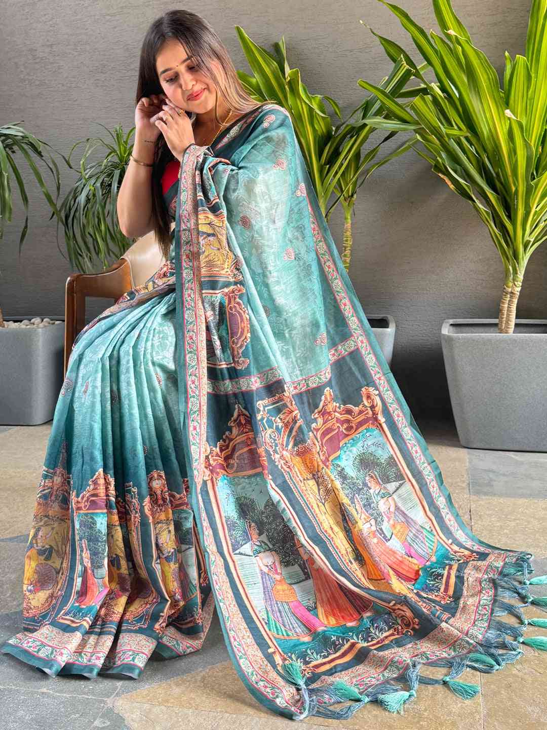 Turquoise colour Linen Saree With Digital Print And Majestic Border