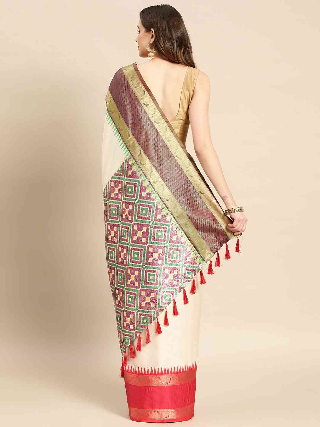 Exclusive Ganga Jamuna Pattu Border Banarasi Soft Silk Saree by My Store