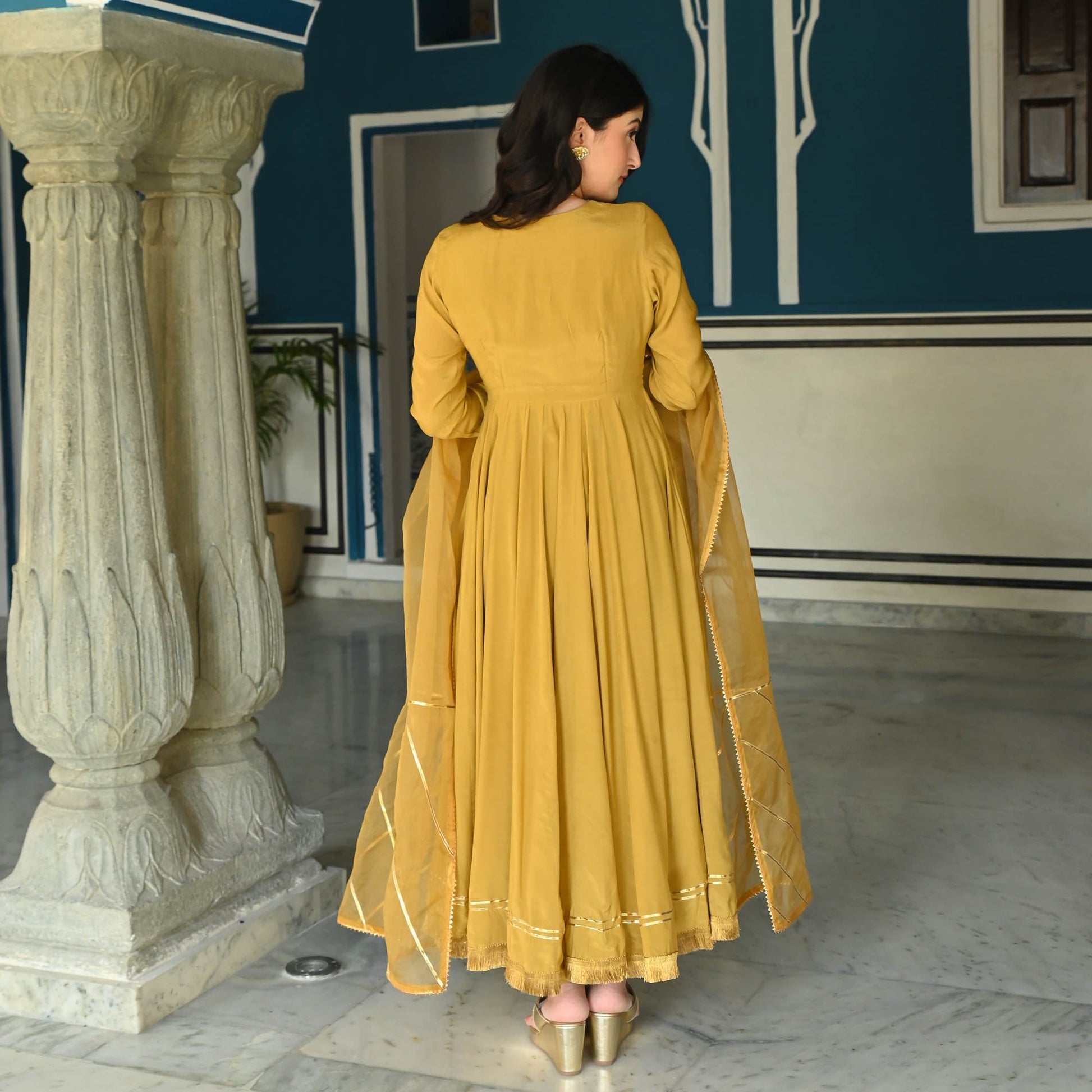 HAYA SUIT SET by My Store