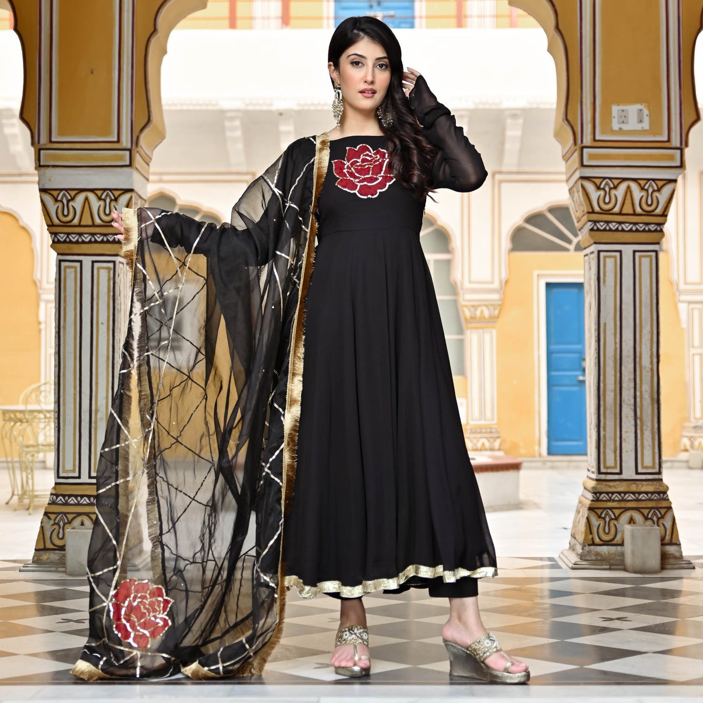 BLACK ROSE SUIT SET