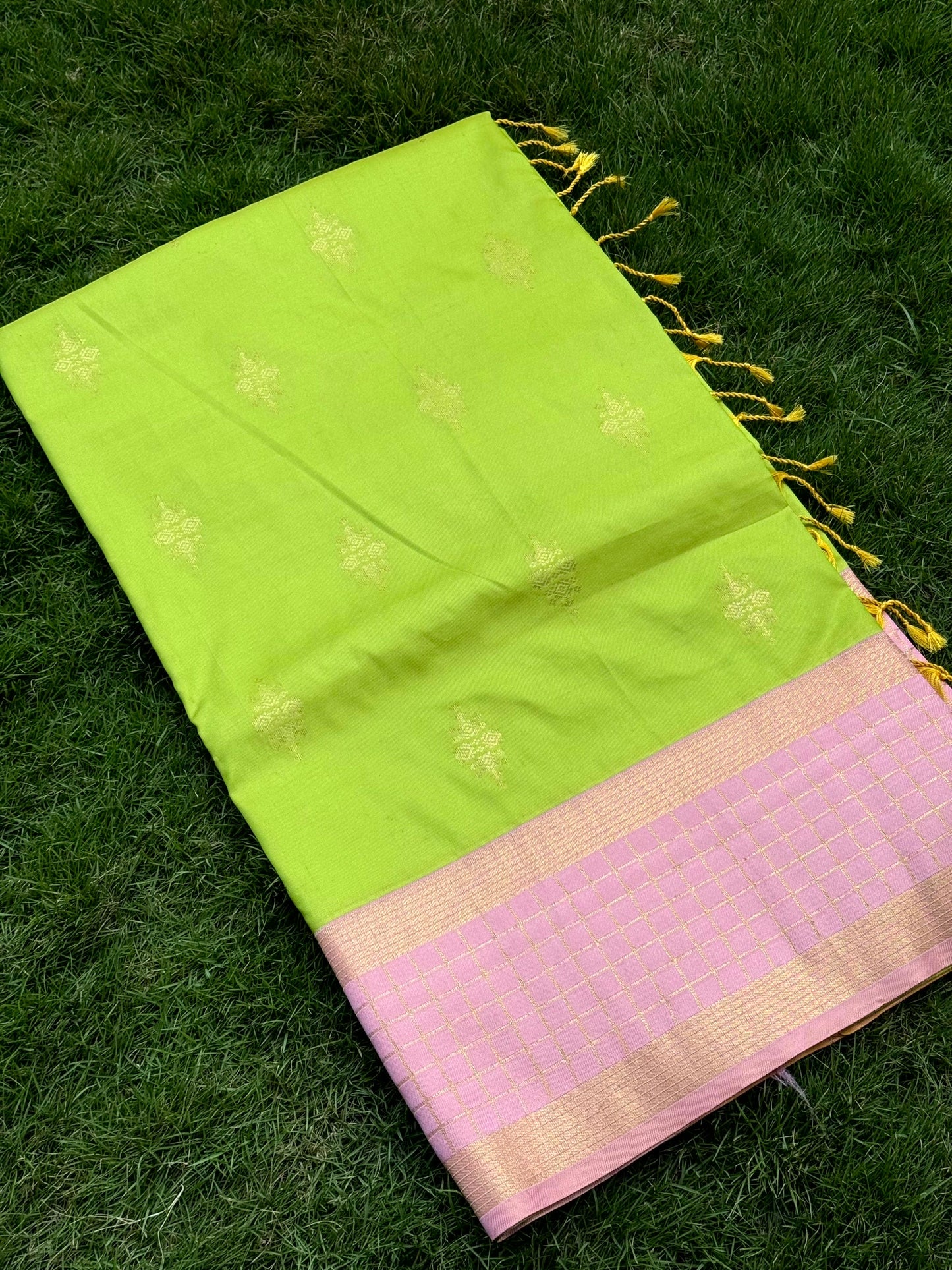 Green Kolam Zari Butta Soft Silk Saree by My Store