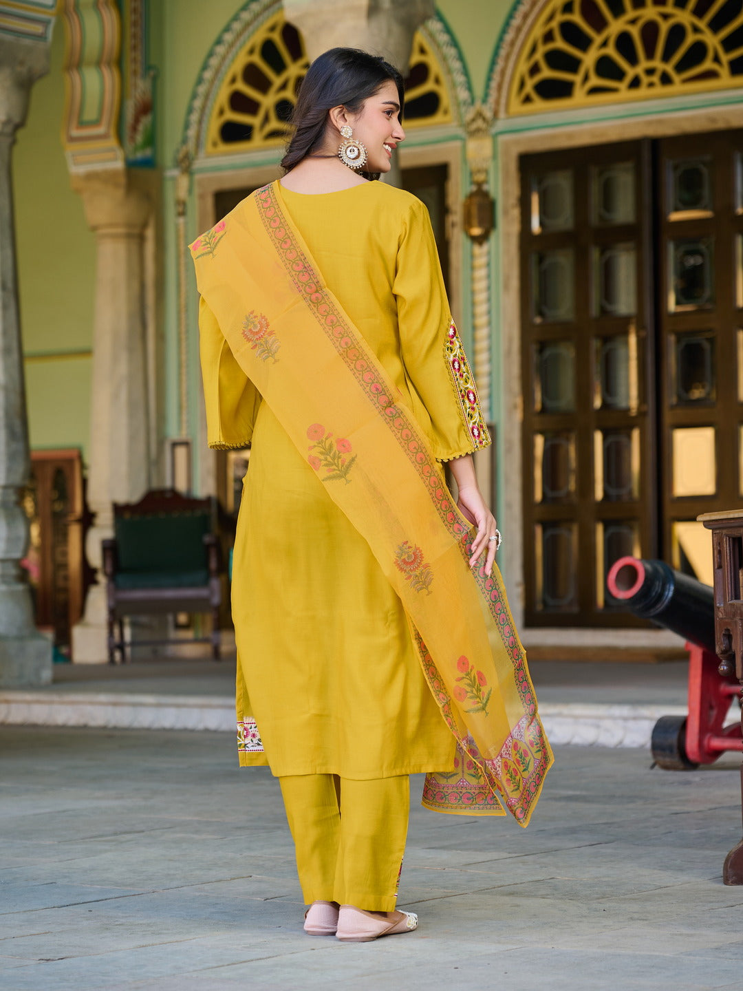 Festival Wear Kurta Set For Laddies