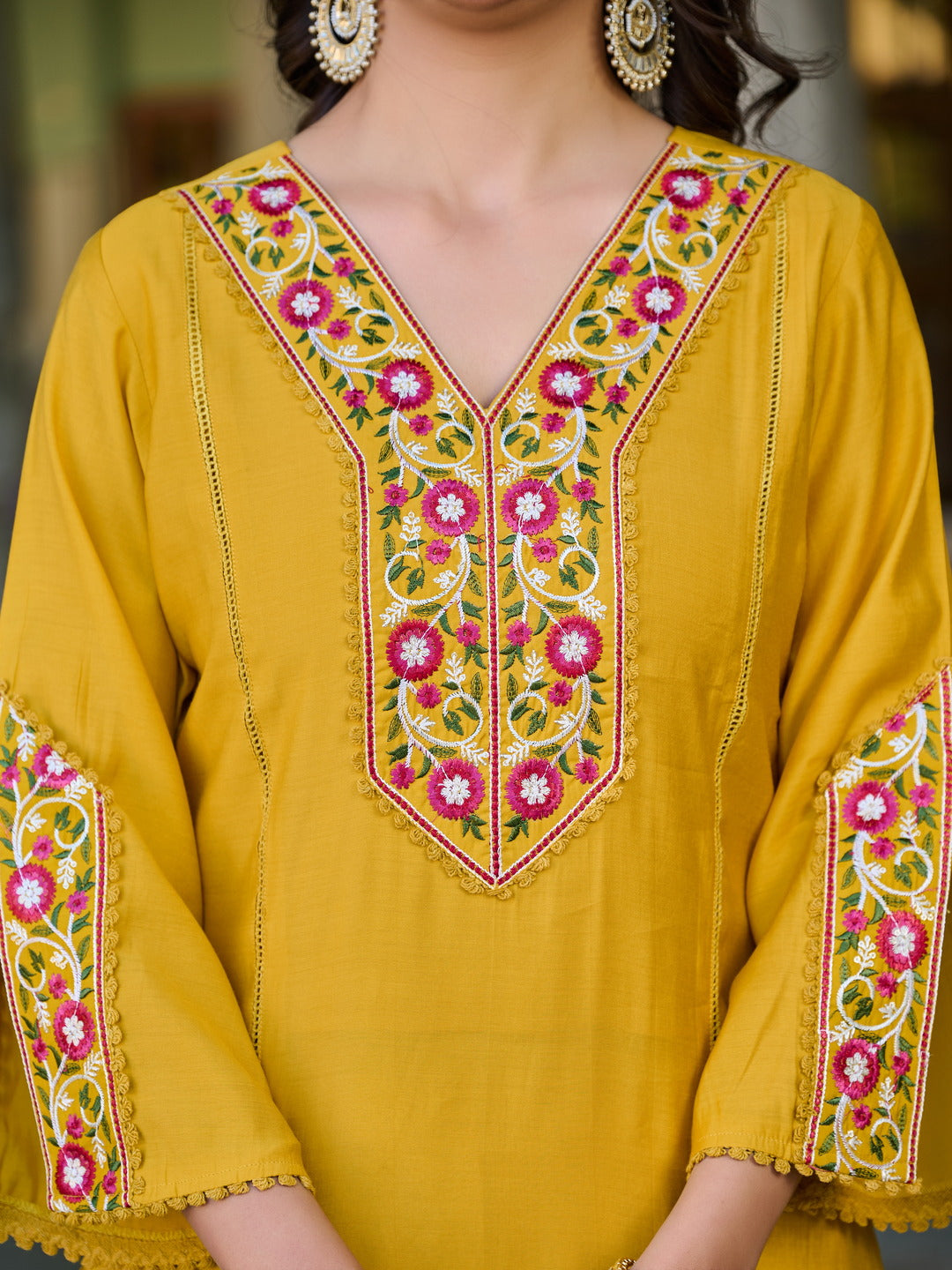 Festival Wear Kurta Set For Laddies