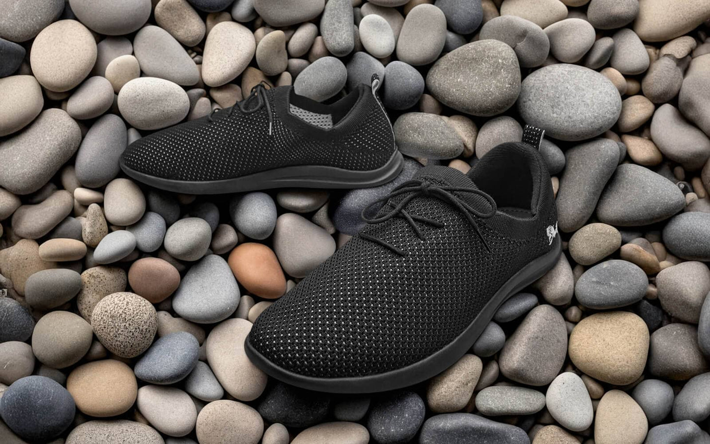 ReLive Knit Sneakers : Hale Black by My Store