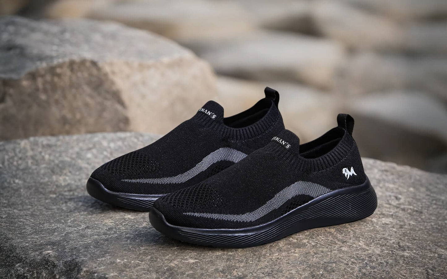 Everyday Basic Slip Ons : Black by My Store