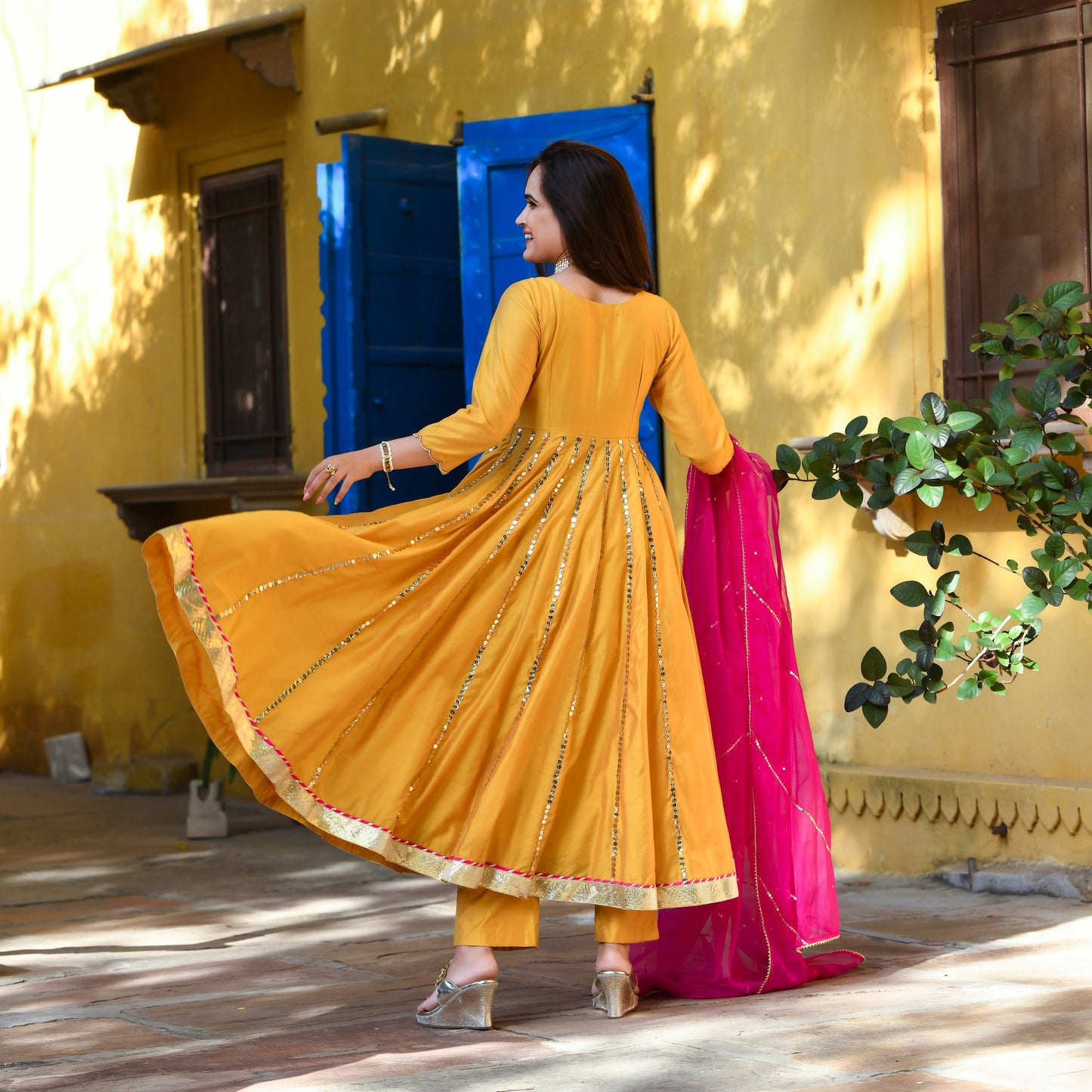 SUHANA SUIT SET by My Store